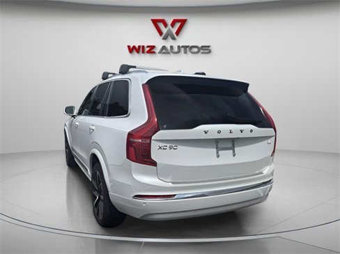 Used 2022 Volvo XC90 T8 Inscription Expression w/ Climate Package image 7