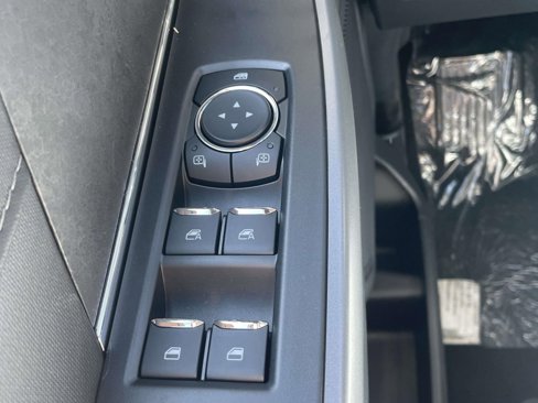New 2025 Ford F150 XLT image 19