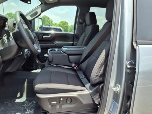 New 2025 Chevrolet Silverado 2500 Custom w/ Custom Value Package image 13