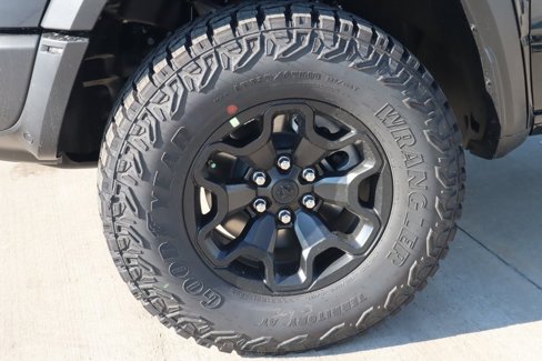 New 2026 RAM 1500 RHO w/ Bed Utility Group image 19