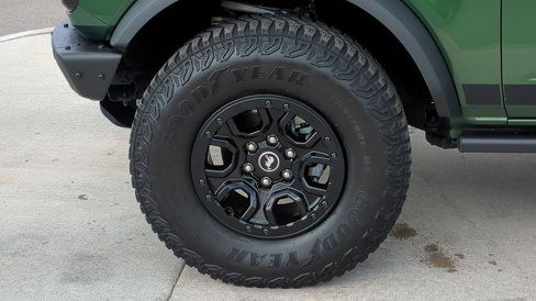 Certified 2023 Ford Bronco Wildtrak image 14