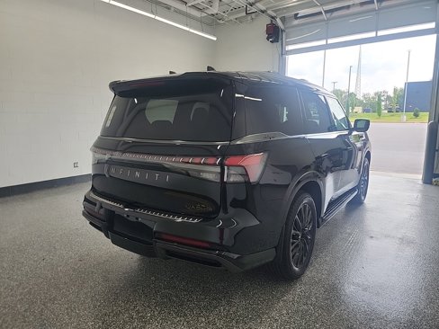 New 2026 INFINITI QX80 Autograph image 5