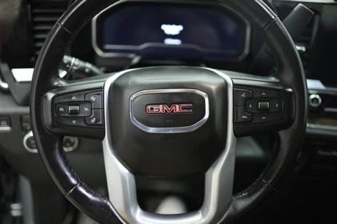 Used 2023 GMC Sierra 1500 SLE image 33