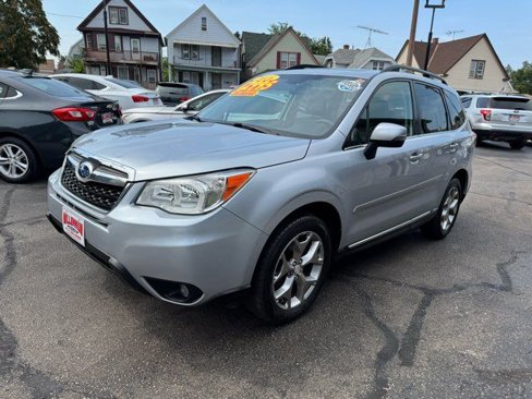 Used 2016 Subaru Forester 2.5i Touring w/ Eyesight & Navigation System image 3