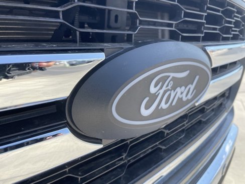 New 2025 Ford F150 Lariat w/ Equipment Group 502A High image 31
