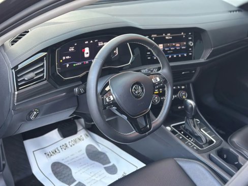 Used 2021 Volkswagen Jetta SEL image 24