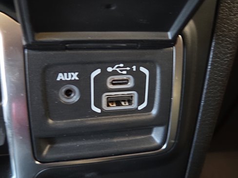 Used 2025 Jeep Wrangler Unlimited Rubicon 392 image 9