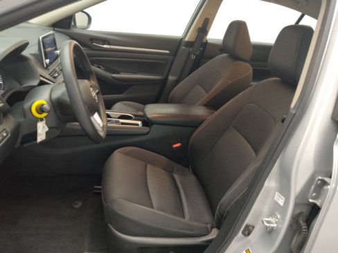 Used 2023 Nissan Altima 2.5 SV image 17
