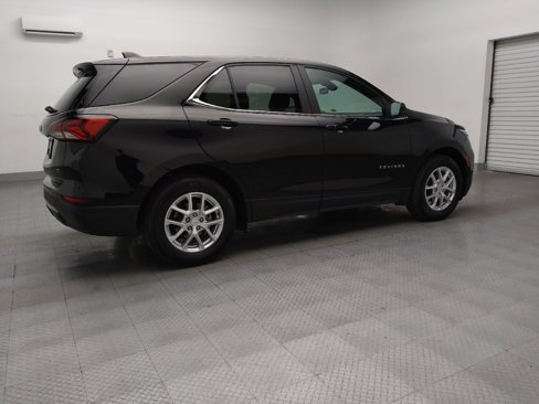 Used 2023 Chevrolet Equinox LT image 10