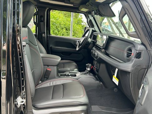 New 2025 Jeep Wrangler Unlimited Rubicon image 28