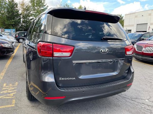 Used 2016 Kia Sedona LX w/ LX Convenience Package image 40