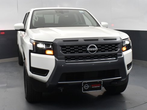 New 2026 Nissan Frontier SV image 2