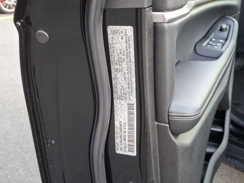 New 2025 Jeep Grand Cherokee L Limited w/ Black Appearance Package image 16