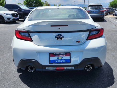 Used 2024 Toyota GR86 Premium image 12