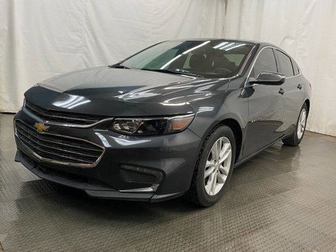 Used 2018 Chevrolet Malibu LT image 4