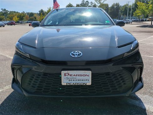 New 2026 Toyota Camry SE image 9