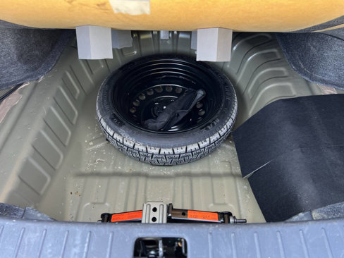 Used 2017 Nissan Versa SV image 23