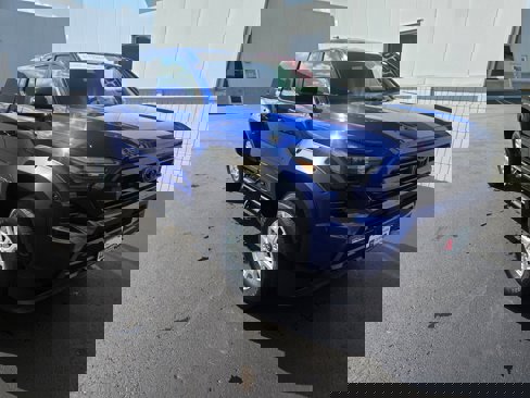 Certified 2024 Toyota Tacoma SR5 image 1