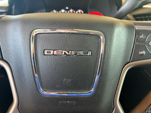 Used 2016 GMC Yukon Denali w/ Open Road Package image 67