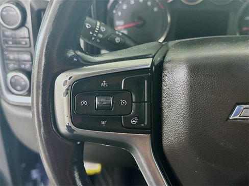 Used 2020 Chevrolet Silverado 1500 RST image 24