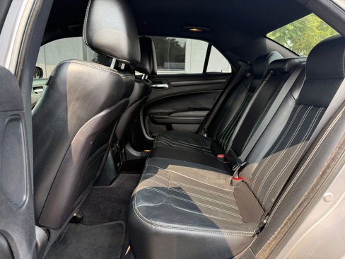Used 2016 Chrysler 300 S image 16