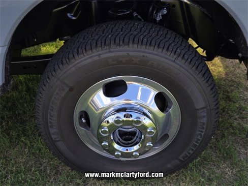 New 2026 Ford F350 Lariat image 16