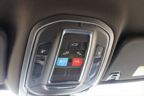 Certified 2023 Jeep Wagoneer L Series II image 30