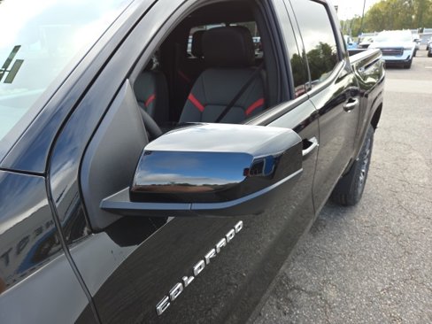 New 2026 Chevrolet Colorado Z71 w/ Technology Package image 23