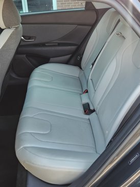 Used 2021 Hyundai Elantra Limited w/ Cargo Package image 27