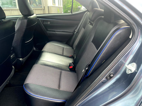Used 2017 Toyota Corolla SE image 9