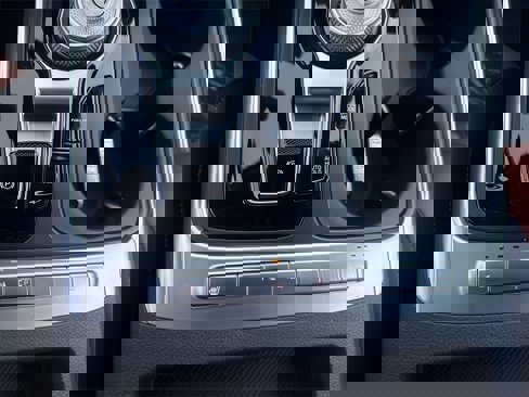 New 2026 Kia Carnival EX image 33