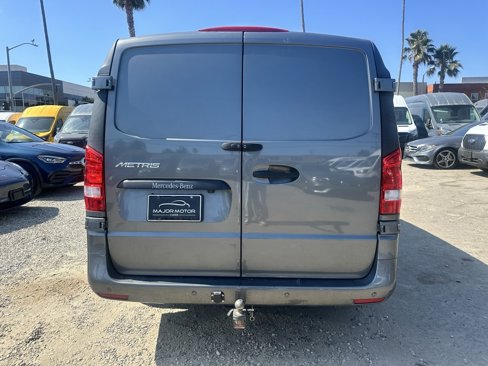Used 2023 Mercedes-Benz Metris image 5