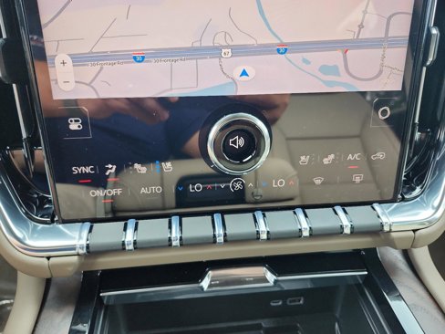 New 2026 GMC Yukon XL Denali image 17