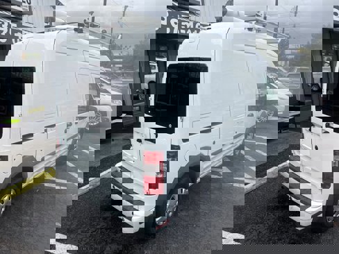 Used 2013 Ford Transit Connect XLT image 4