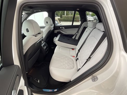 New 2026 BMW X5 sDrive40i image 28