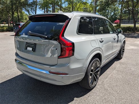 New 2026 Volvo XC90 B5 Plus image 4