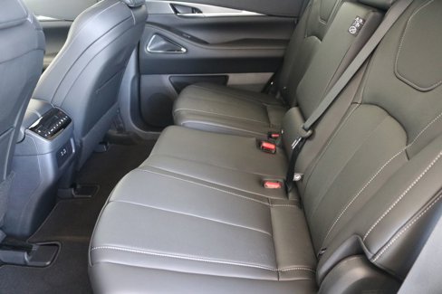 New 2025 INFINITI QX60 Luxe w/ Black Edition image 21