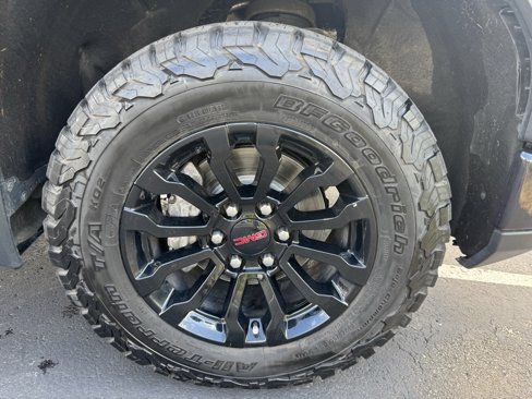 Used 2022 GMC Sierra 1500 AT4X image 54