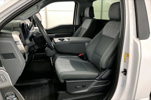 New 2026 Ford F350 XLT w/ FX4 Off-Road Package image 24