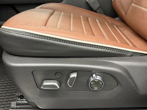 New 2025 GMC Sierra 1500 Denali Ultimate image 14