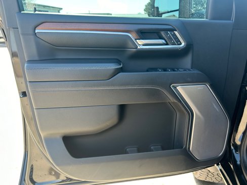 Used 2024 GMC Sierra 2500 Denali w/ Denali Reserve Package image 10