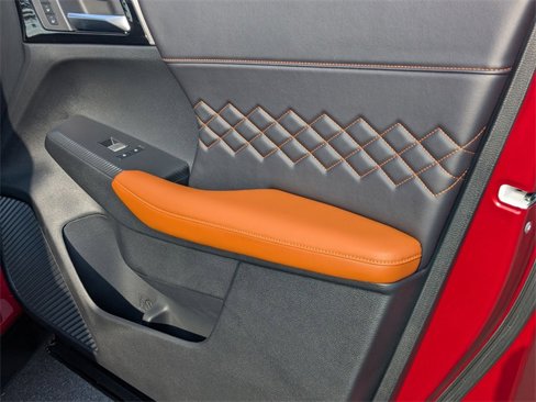 New 2025 Mitsubishi Outlander SEL image 24
