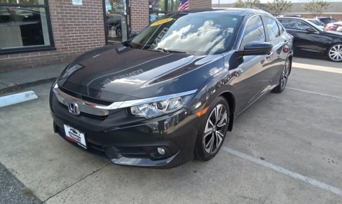Used 2018 Honda Civic EX-T image 1