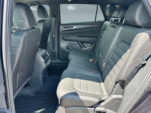 New 2026 Volkswagen Atlas Cross Sport SEL image 13
