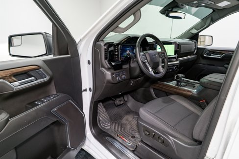 Used 2025 Chevrolet Silverado 1500 RST image 13