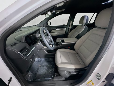 Used 2025 GMC Terrain Elevation image 13