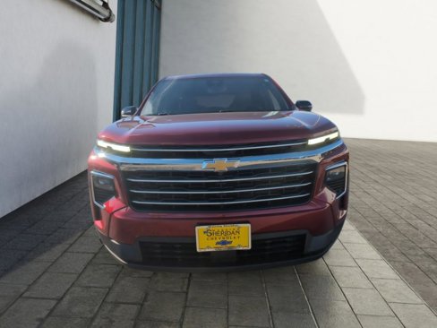 New 2026 Chevrolet Traverse LT w/ Driver Confidence Package image 2
