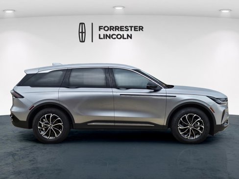 New 2025 Lincoln Nautilus Premier w/ Equipment Group 102A image 2