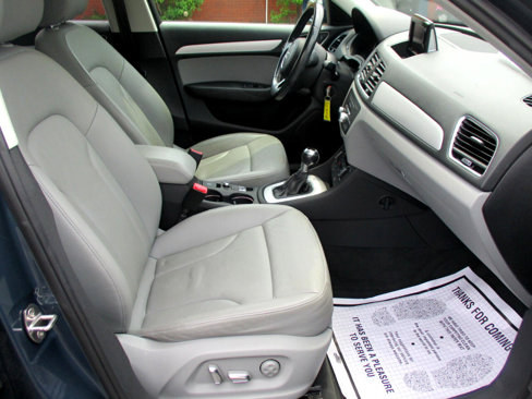 Used 2017 Audi Q3 2.0T Premium image 18