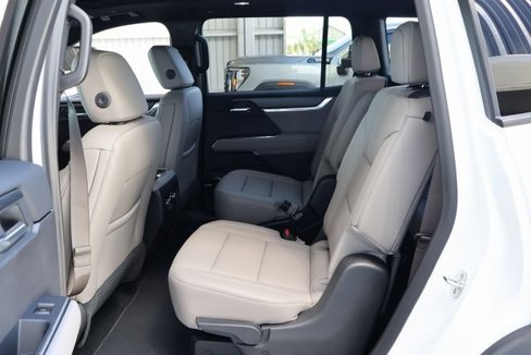 New 2026 GMC Acadia Elevation w/ Elevation Premium Package image 14